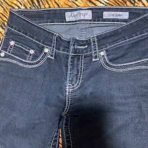 Day trip skinny jeans